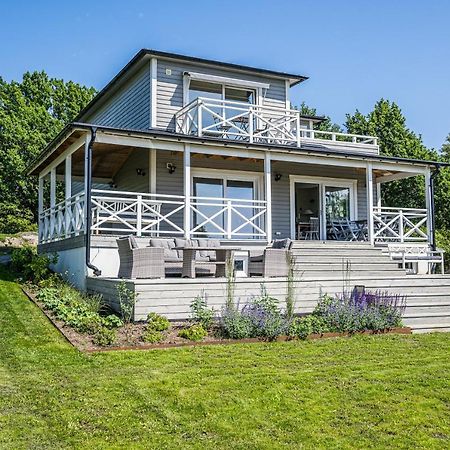 Exclusive Tranquil Villa By The Sea, Boat Available Drottningskär Zewnętrze zdjęcie