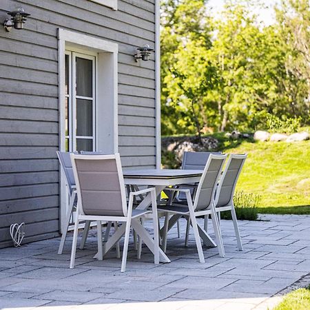 Exclusive Tranquil Villa By The Sea, Boat Available Drottningskär Zewnętrze zdjęcie